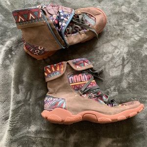 Boho boots